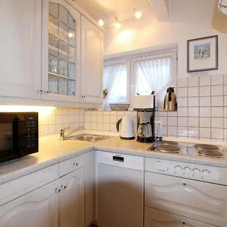 Residenz Nikolas- Grenzweg 12, App 2 Tatil Evi Wenningstedt-Braderup